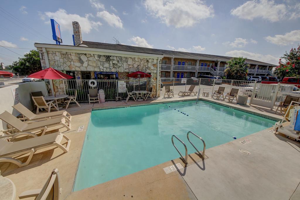 Motel 6-San Antonio, Tx - Northwest Medical Center Exterior photo
