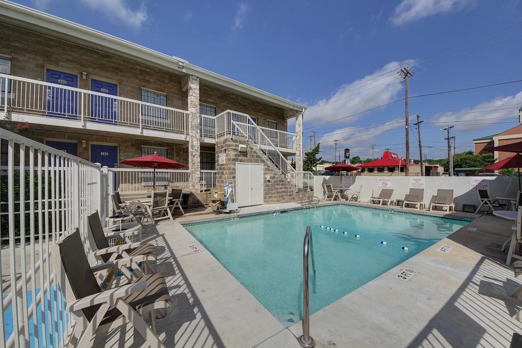 Motel 6-San Antonio, Tx - Northwest Medical Center Exterior photo