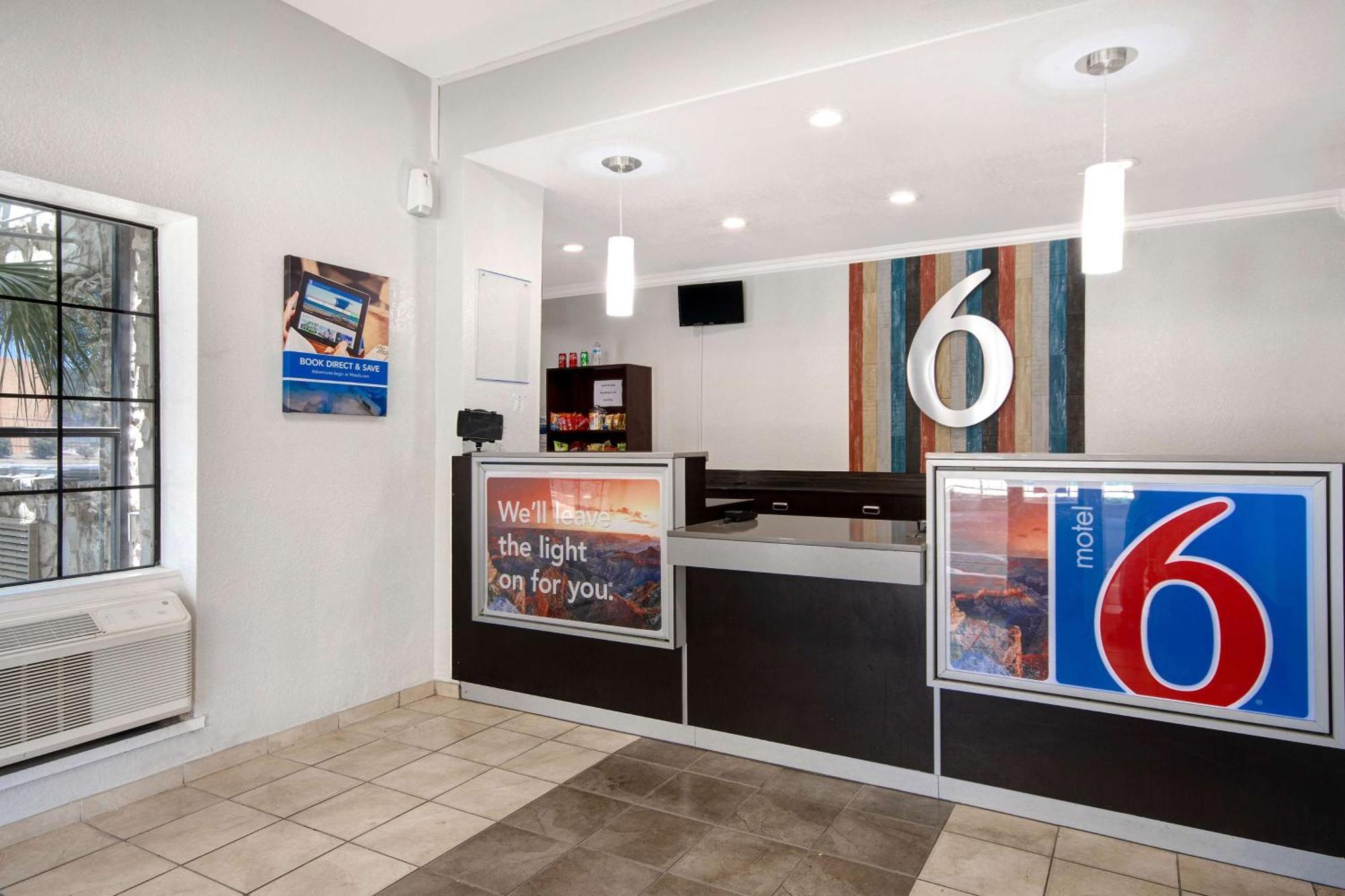 Motel 6-San Antonio, Tx - Northwest Medical Center Exterior photo