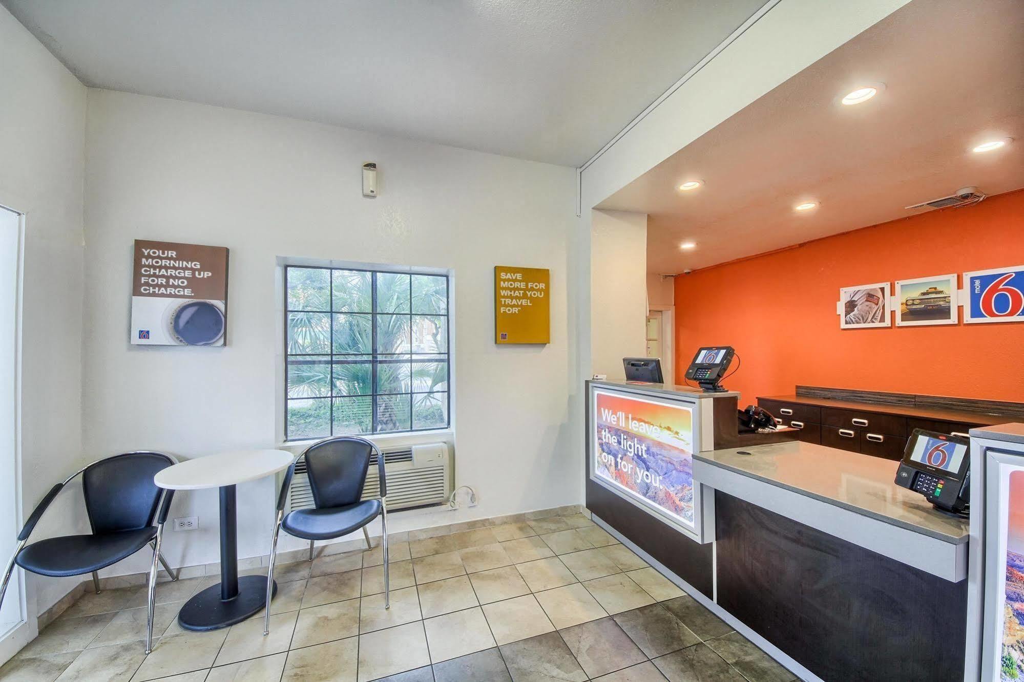 Motel 6-San Antonio, Tx - Northwest Medical Center Exterior photo