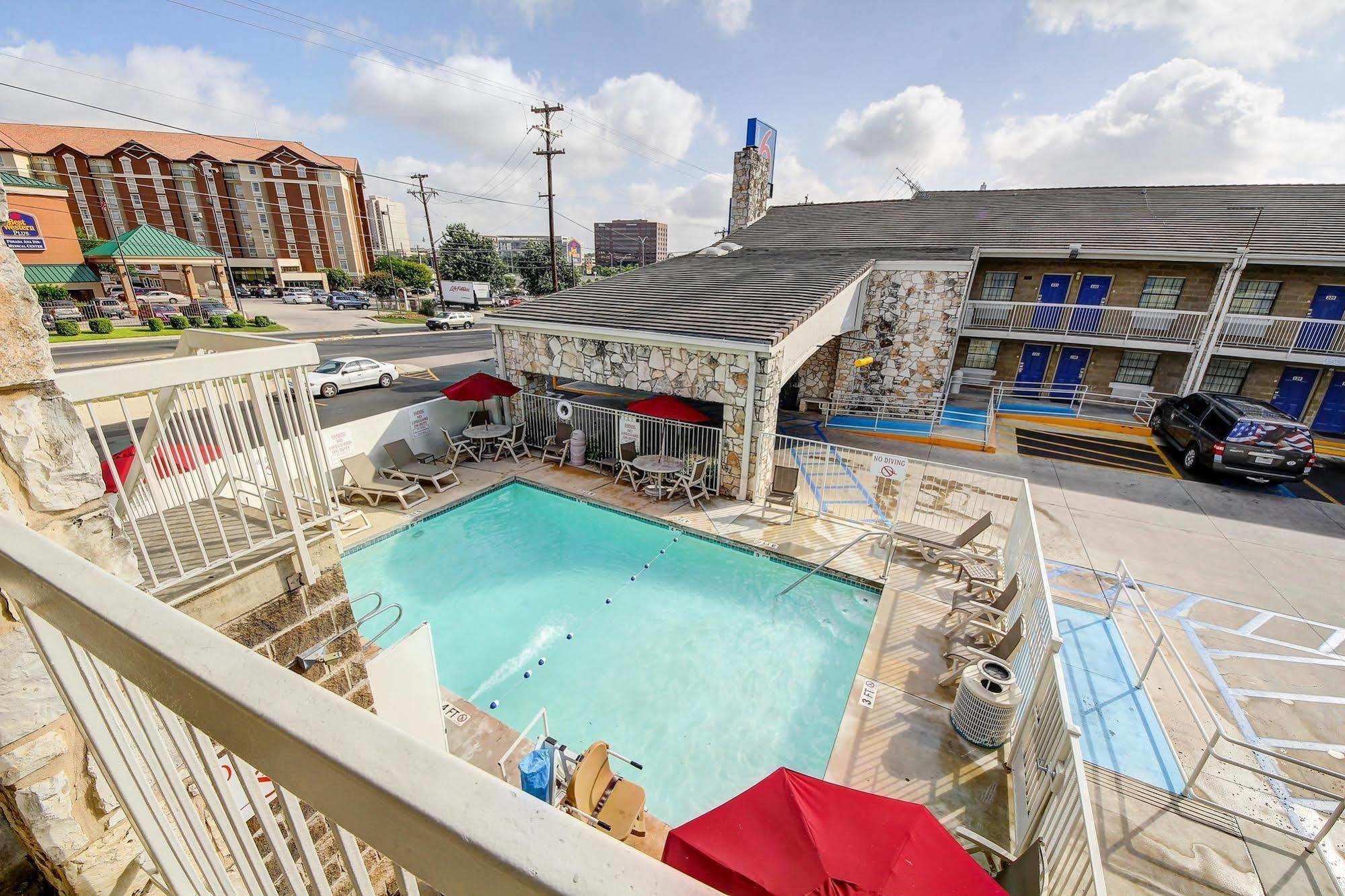 Motel 6-San Antonio, Tx - Northwest Medical Center Exterior photo