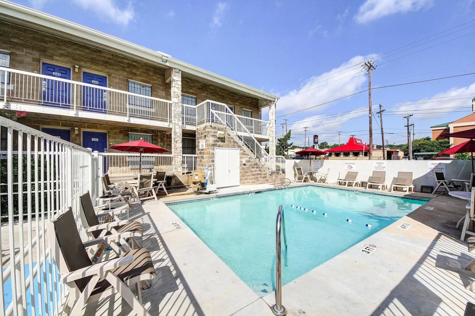 Motel 6-San Antonio, Tx - Northwest Medical Center Exterior photo